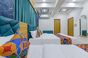 Fabhotel Green Tree