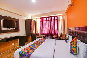 Fabhotel Green View