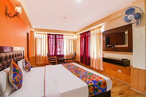 Fabhotel Green View