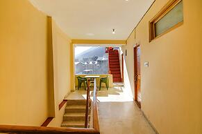 Fabhotel Green View