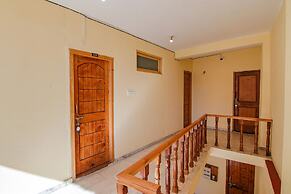 Fabhotel Green View