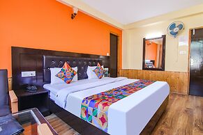 Fabhotel Green View