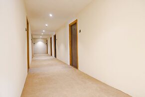 Fabhotel Dreams Inn