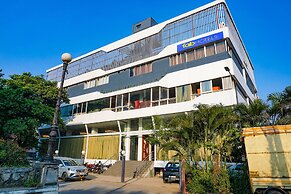 Fabhotel Dreams Inn