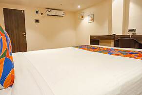 Fabhotel Dreams Inn