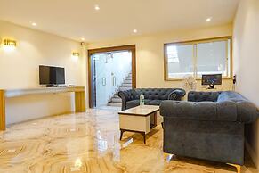 Fabhotel Dreams Inn