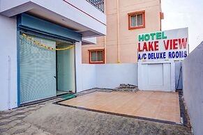 Fabhotel Lake View