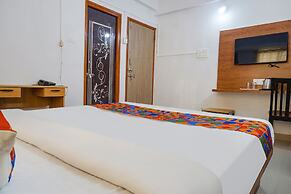 Fabhotel Lake View