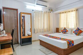 Fabhotel Lake View