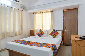 Fabhotel Lake View