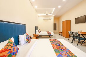 Fabhotel Mint Park