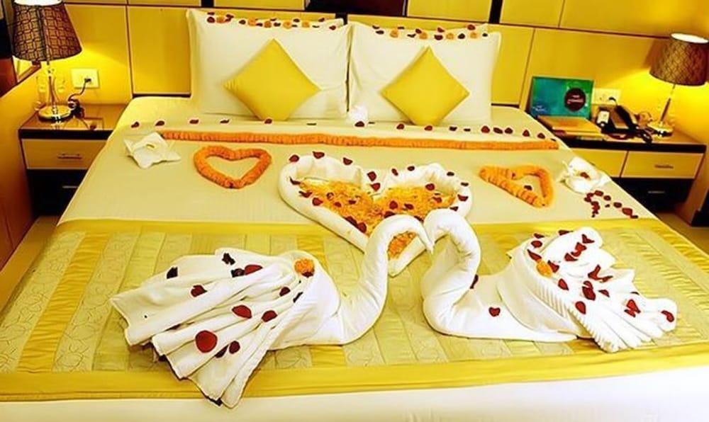 Fabhotel Prime Simna International