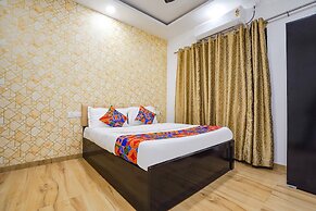 Fabhotel Paramount