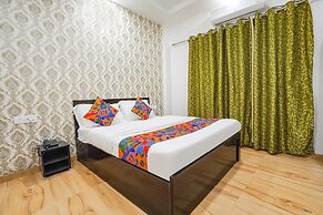 Fabhotel Paramount