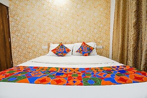 Fabhotel Paramount
