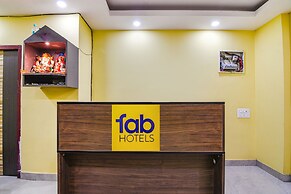 Fabexpress Laxmi Inn
