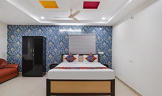 Fabhotel Sri Karthikeya Grand
