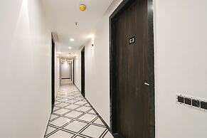 FabHotel Sky Suites Karkardooma