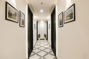 FabHotel Sky Suites Karkardooma