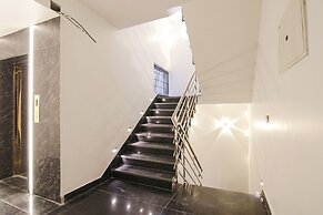 FabHotel Sky Suites Karkardooma