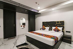 FabHotel Sky Suites Karkardooma