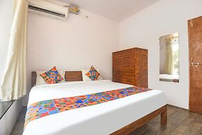 FabHotel Holiday Suites