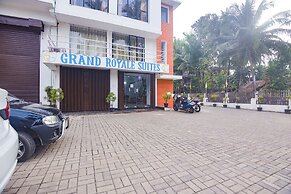 FabHotel Holiday Suites