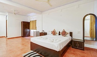 Fabhotel Pleasure Inn