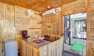 Fabhotel Pleasure Inn