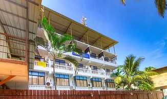 Fabhotel Pleasure Inn