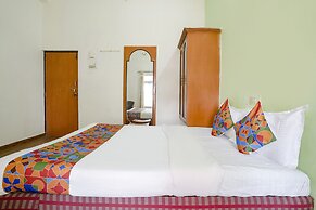 Fabhotel Girija