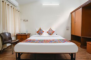 Fabhotel Girija