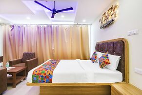 Fabhotel Prime Ravila Grand