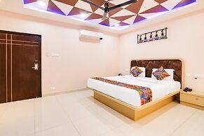Fabhotel Prime Ravila Grand