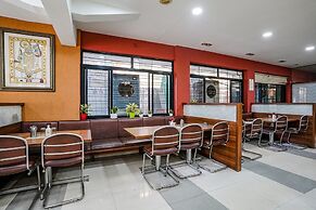 Fabhotel Samrat