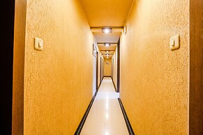 Fabhotel Samrat