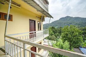 Fabhotel Abrigo Residency