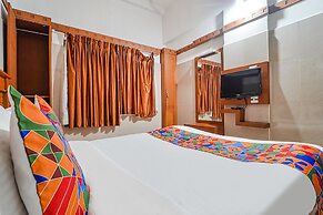 Fabhotel Skyry I