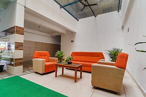 Fabhotel Skyry I