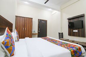 Fabhotel Gg Residency