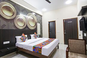 Fabhotel Gg Residency
