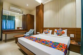 Fabhotel Royal Palace Ii
