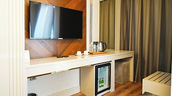Sky Hill Hotel