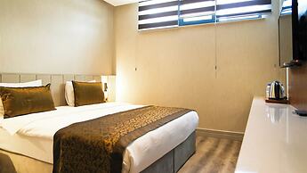 Sky Hill Hotel
