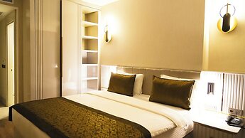 Sky Hill Hotel