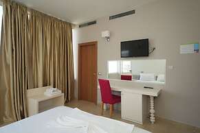 Sun Hotel