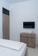 OYO Life 92878 Kost Padma Syariah