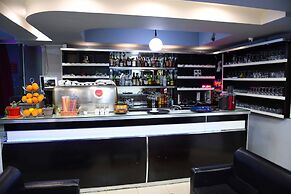 Hotel Bardhi