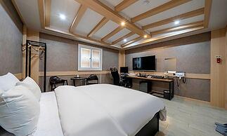 Chungju Bali Hotel