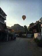 Lacasa Vang Vieng Hotel